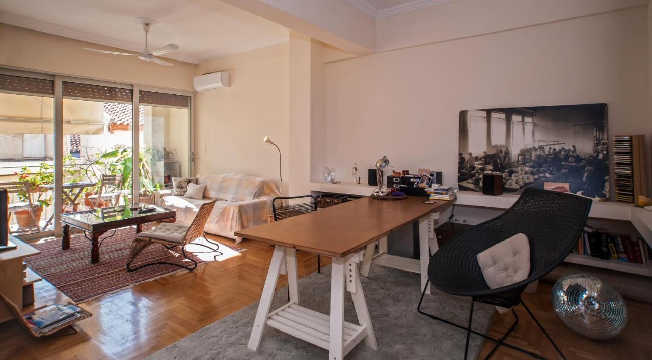 2 Bedroom Apartment At The Historical Center, View To Acropolis أثينا المظهر الخارجي الصورة