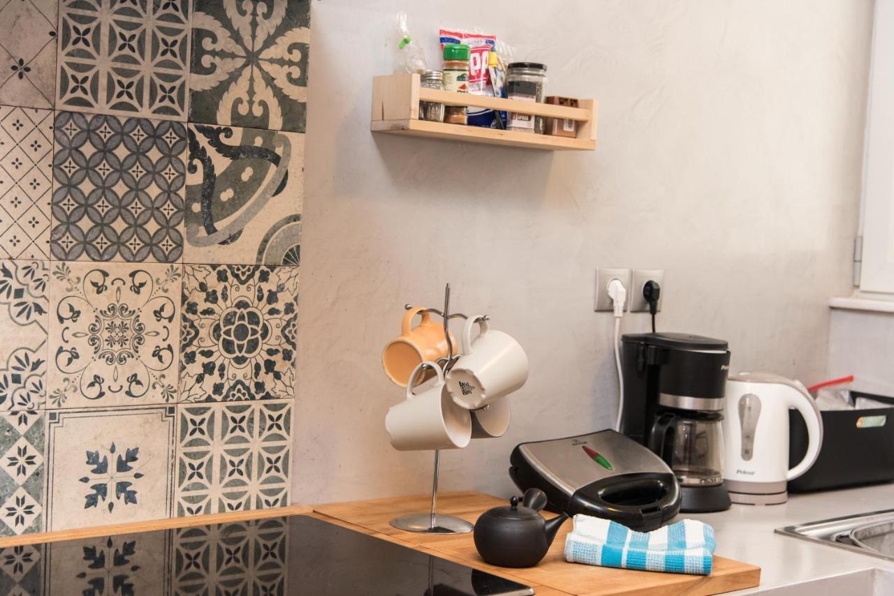 2 Bedroom Apartment At The Historical Center, View To Acropolis أثينا المظهر الخارجي الصورة